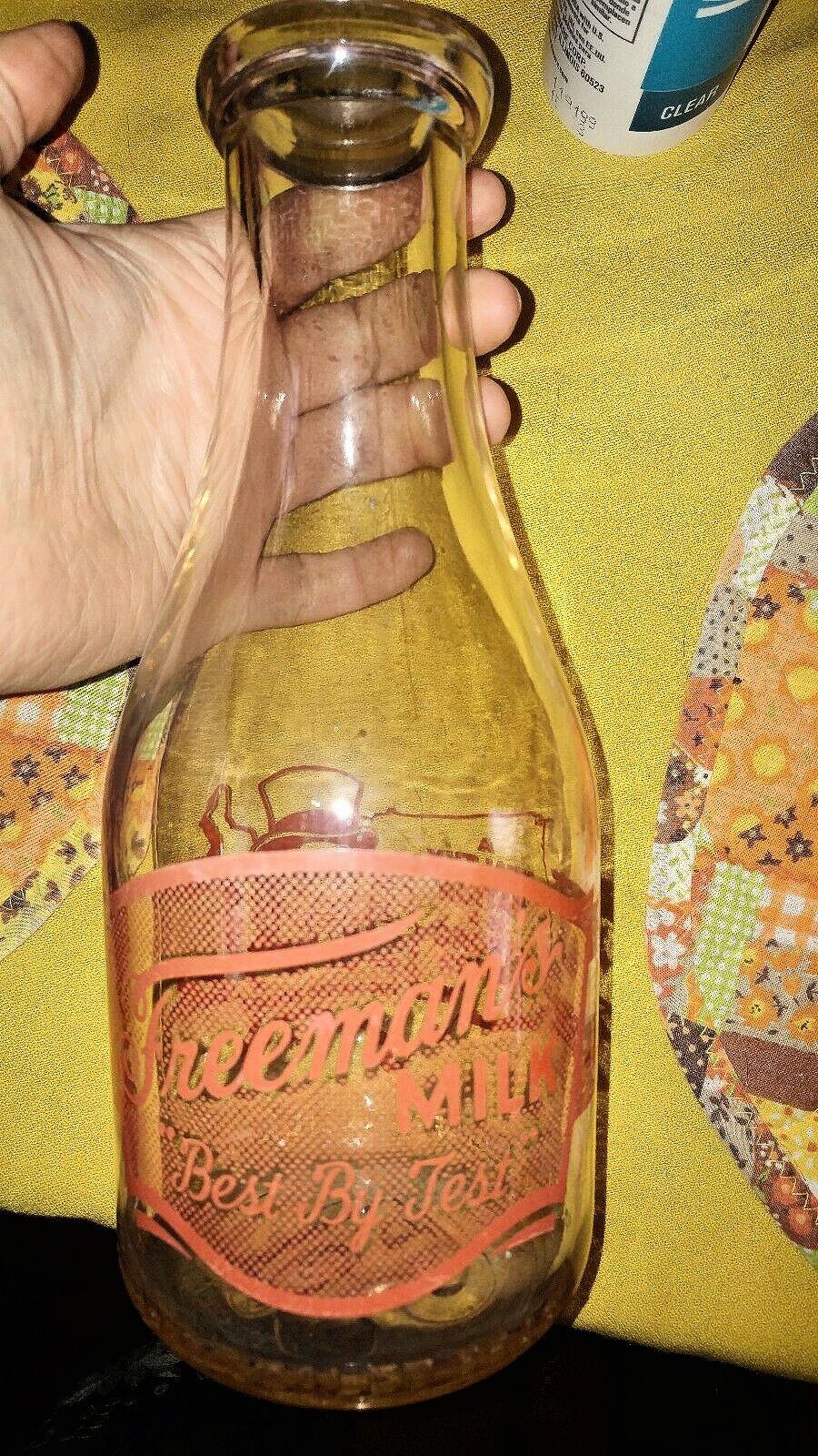 1930 - Glass Freeman's Milk Bottle - Allentown PA.jpg